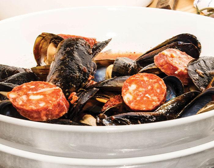 Beer Mussels with Spicy Sausage - Nuwave