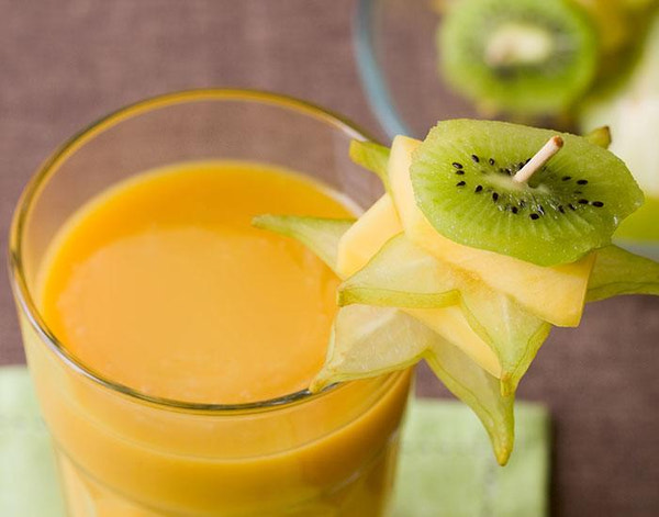 Kiwi-Mango Smoothie - Nuwave