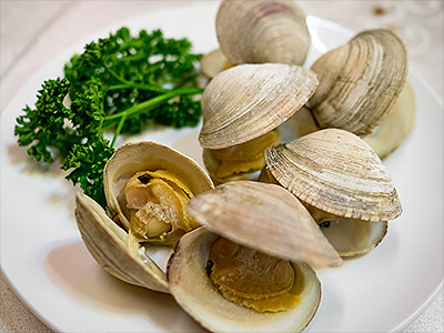 Baked Clams with Scallions and Cucumber