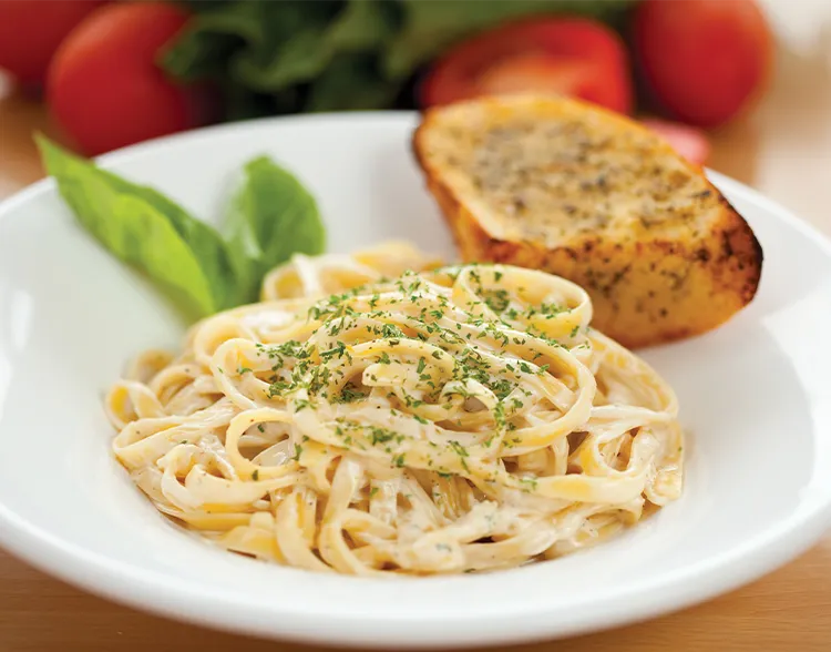 Fettuccine Alfredo