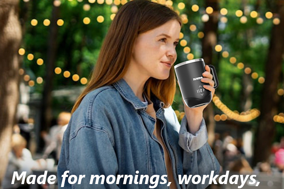 Smart Travel Mug for Commuters: Stay Hot, Sip Longer