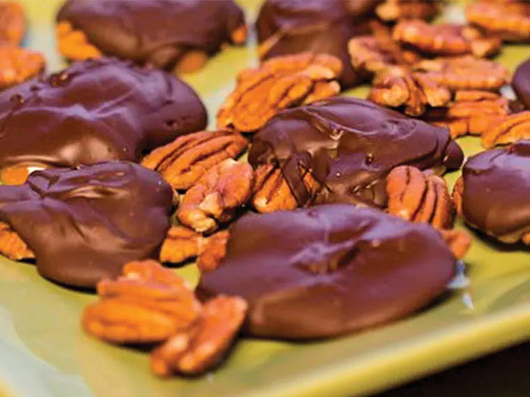 Chocolate Caramel Turtles