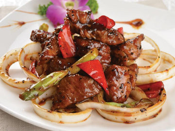 Peppered Beef Tenderloin with Peppers and Onions - nuwavehome